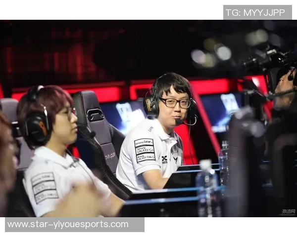 电竞新闻深入解析FPX战队在DOTA2中的运营策略与战术布局